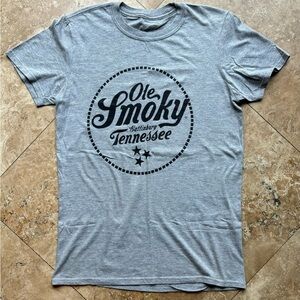 Ole Smokey Distillery (Gatlingburg, TN) T-shirt.